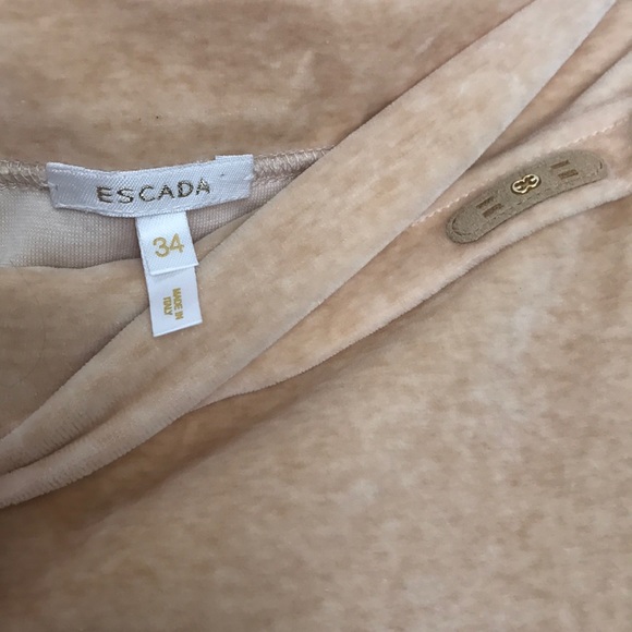 Escada Off-The-Shoulder Top - Picture 2 of 6